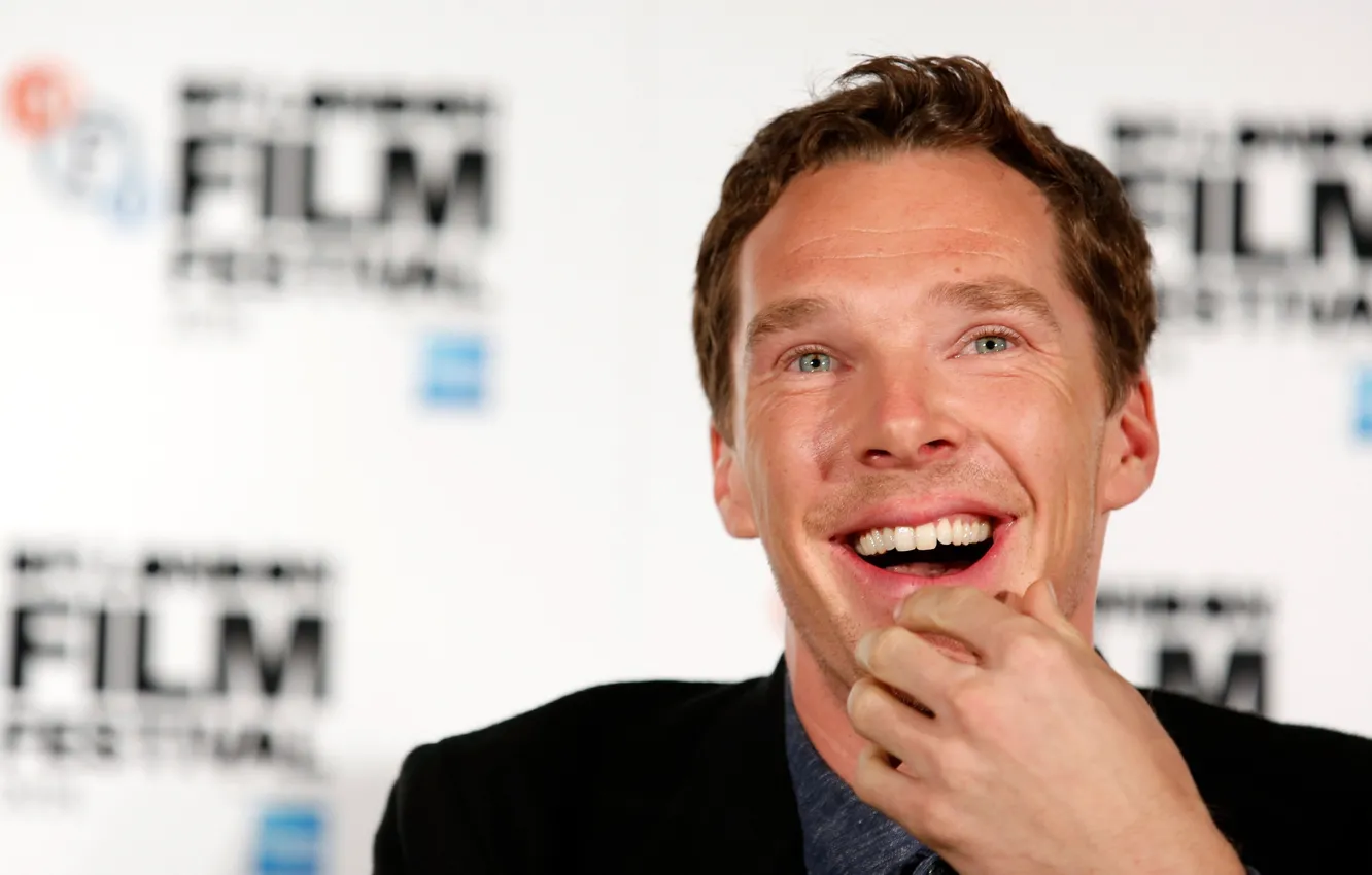 Photo wallpaper look, smile, laughter, male, Benedict Cumberbatch, Benedict Cumberbatch, British actor