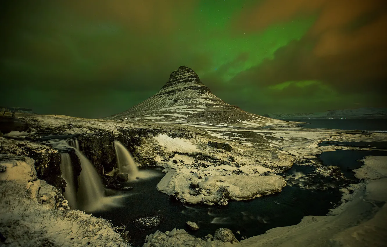 Photo wallpaper mountain, Northern lights, Iceland