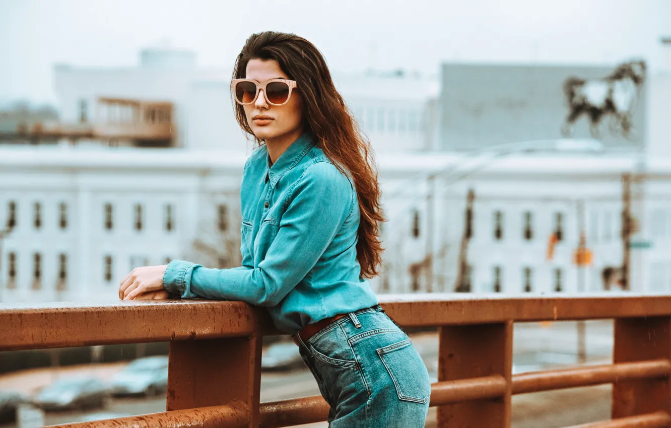 Photo wallpaper girl, jeans, glasses, curls