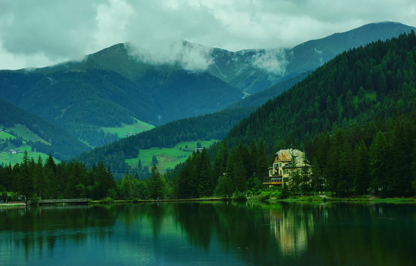 Photo wallpaper mountains, lake, Italy, forest, Toblacher