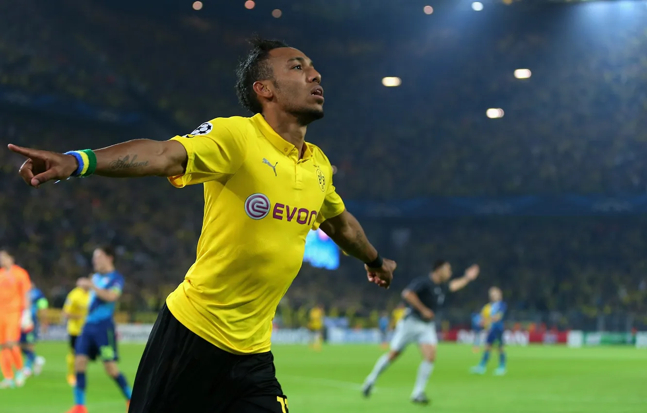 Photo wallpaper football, Borussia Dortmund, Pierre Emerick Aubameyang