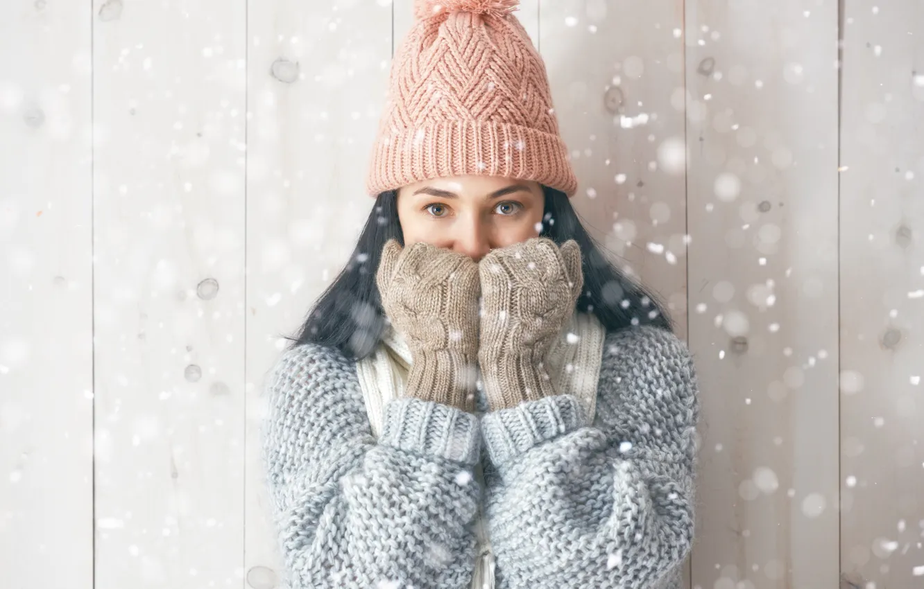 Photo wallpaper girl, snow, cap, mittens