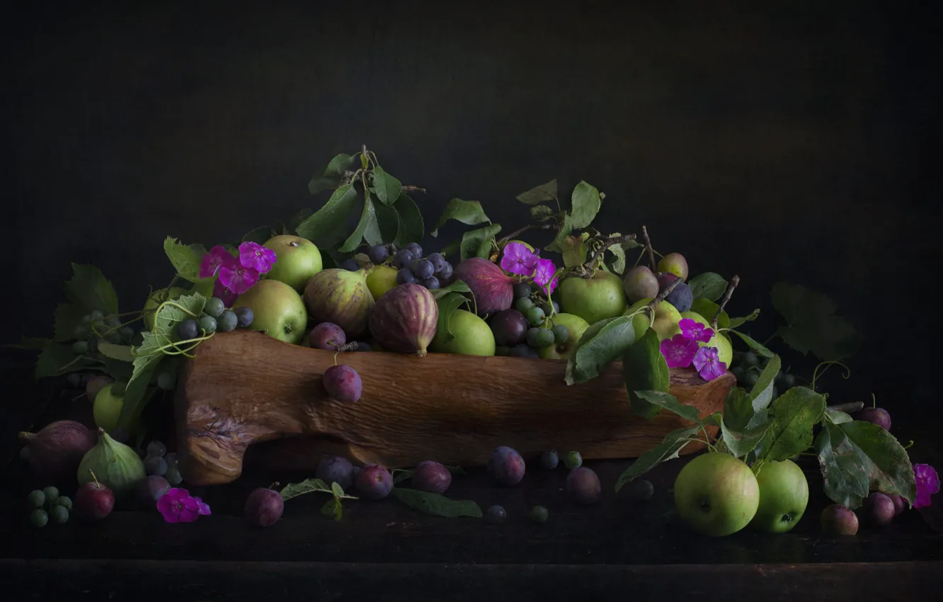 Photo wallpaper leaves, apples, still life, plum, figs