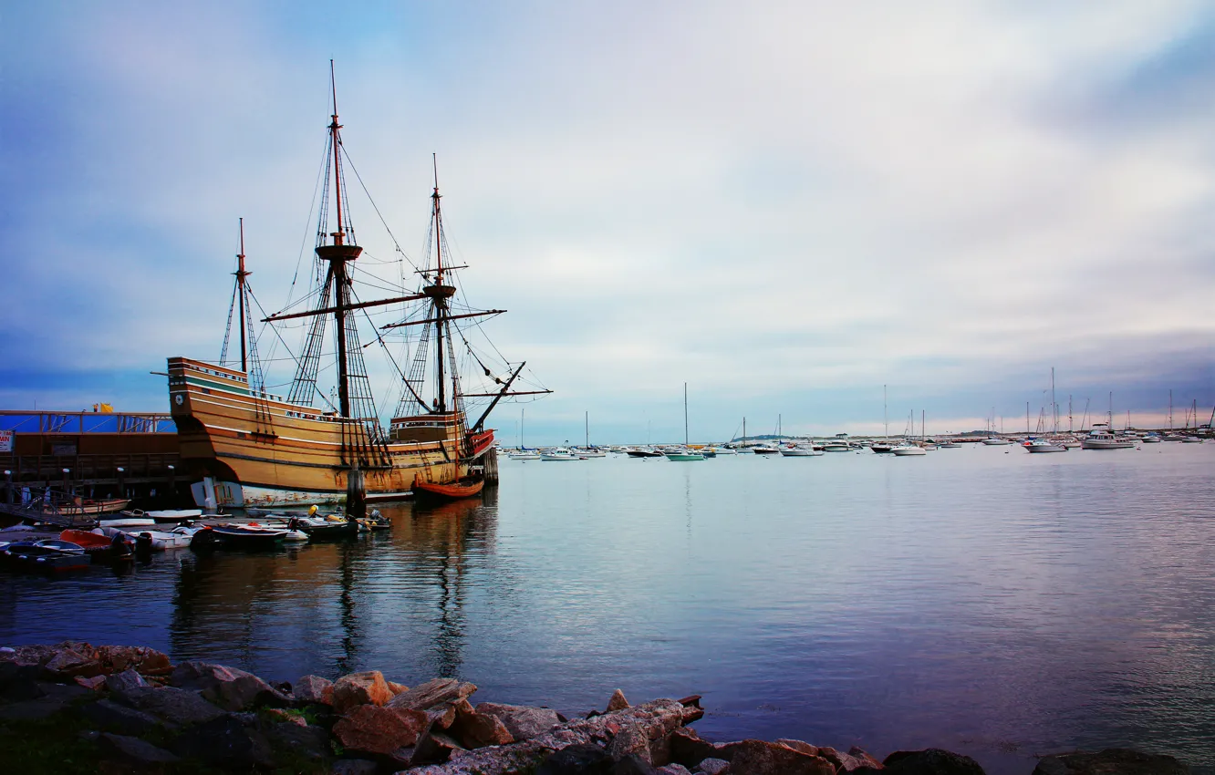 Photo wallpaper Plymouth, England, pier, boat, port, sailboat