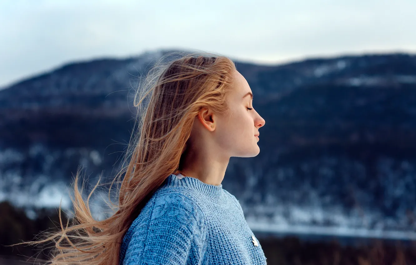 Photo wallpaper cold, girl, nature, hair, beautiful, sweater