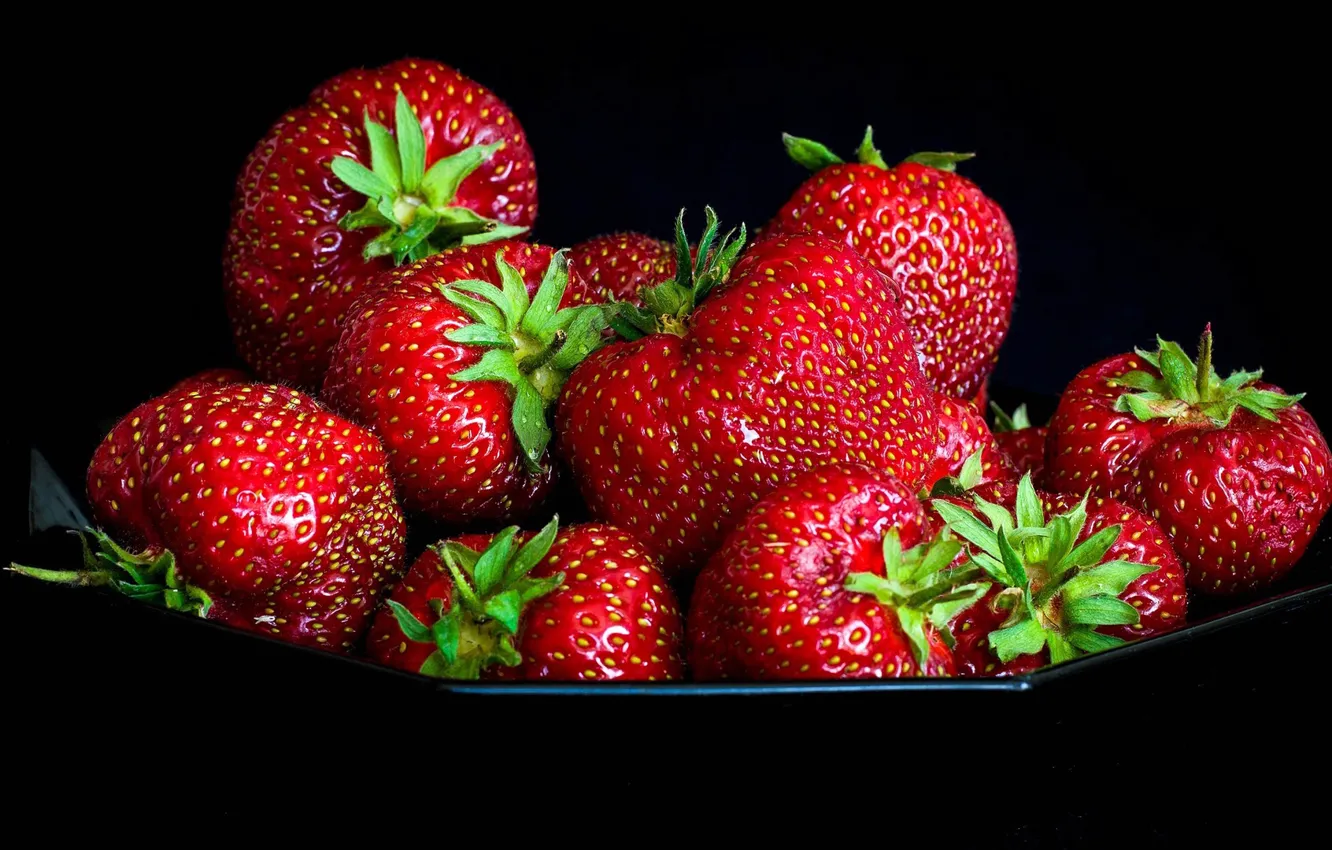 Photo wallpaper harvest, strawberries, strawberry, berry, plate
