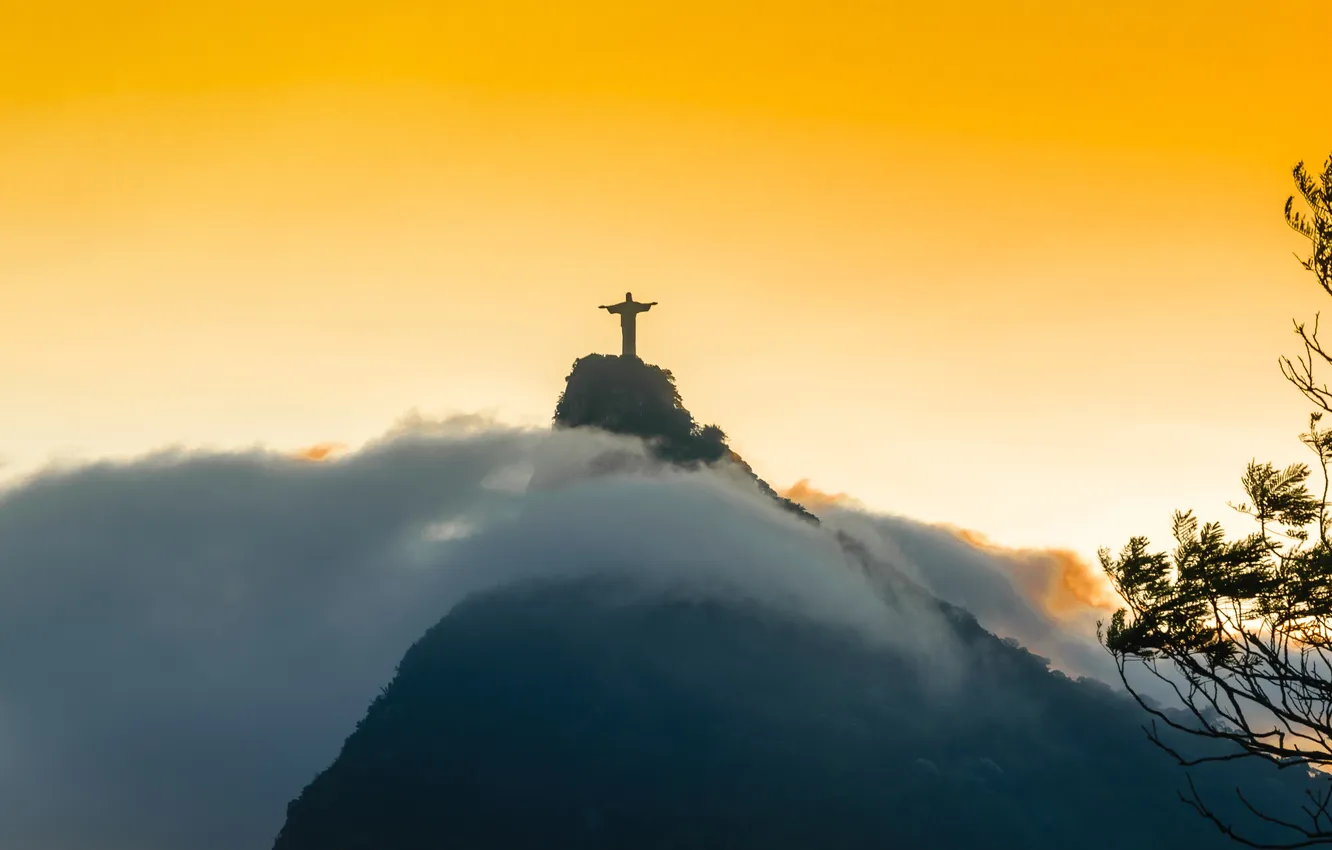 Photo wallpaper Brazil, Rio de Janeiro, the statue of Christ the Redeemer