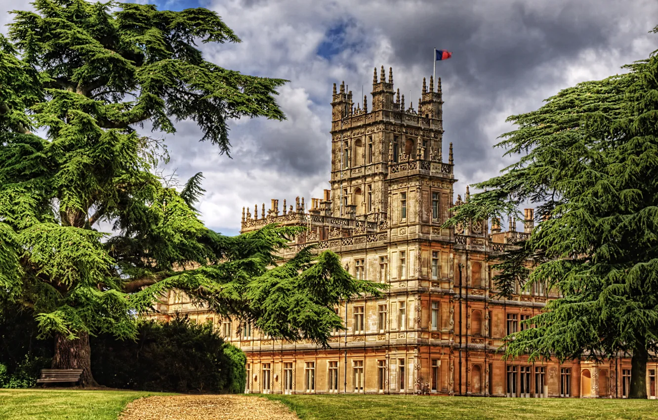 Photo wallpaper the city, photo, castle, England, HDR, Hampshire, Highclere
