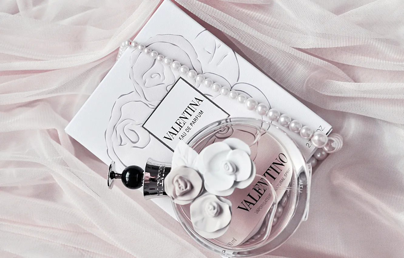 Photo wallpaper box, beads, Valentino, Valentina, bottle, perfume
