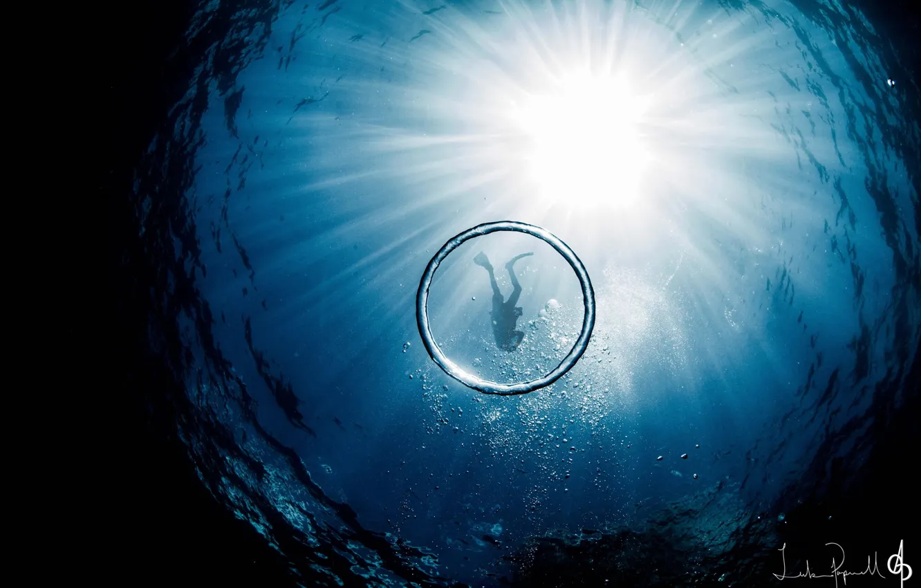Photo wallpaper sea, light, the ocean, people, round, the diver