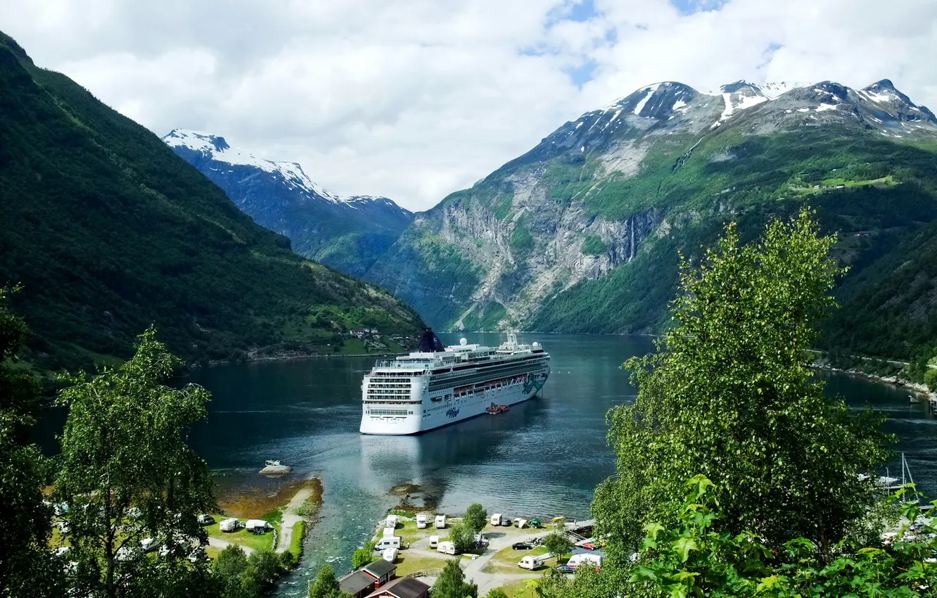 Photo wallpaper mountains, Norway, Bay, ship, the village