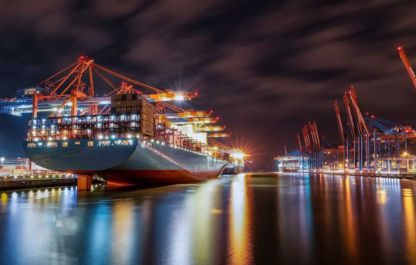 Photo wallpaper Hamburg, Free and Hanseatic city of, Waltershof