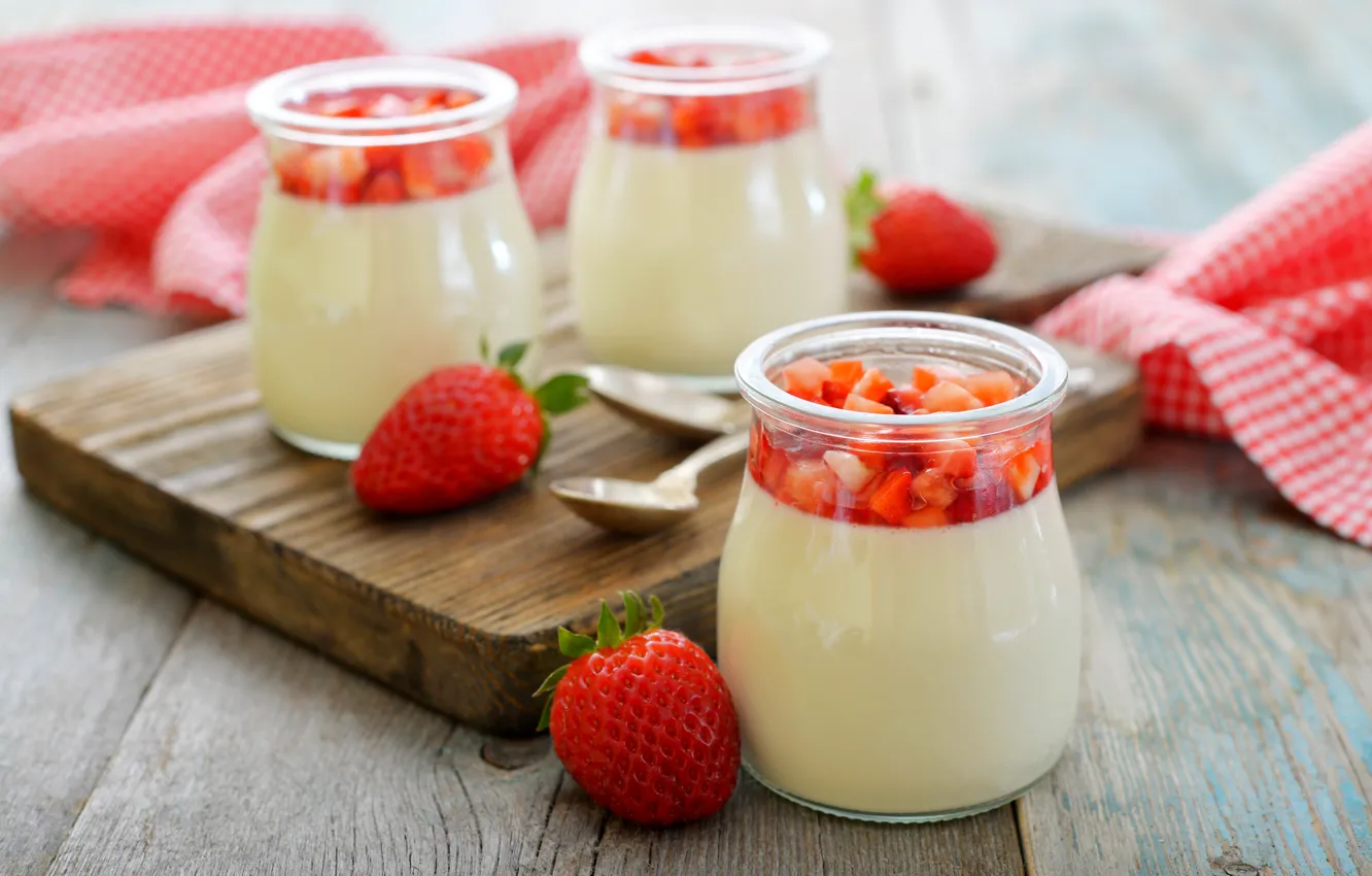 Photo wallpaper berries, food, strawberry, dessert, sweet, cream, dessert, strawberries