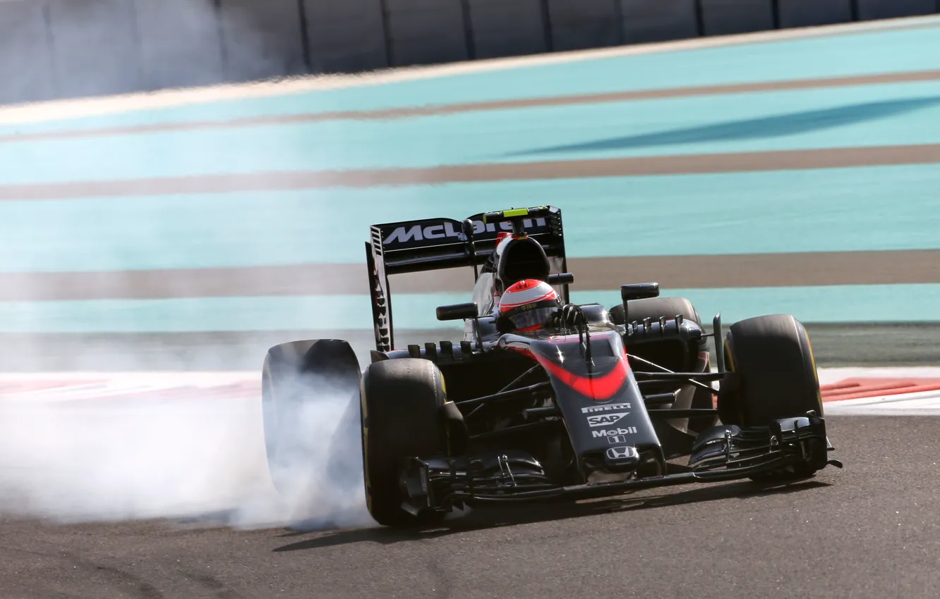 Photo wallpaper McLaren, Smoke, Honda, Formula 1, Jenson Button, Braking