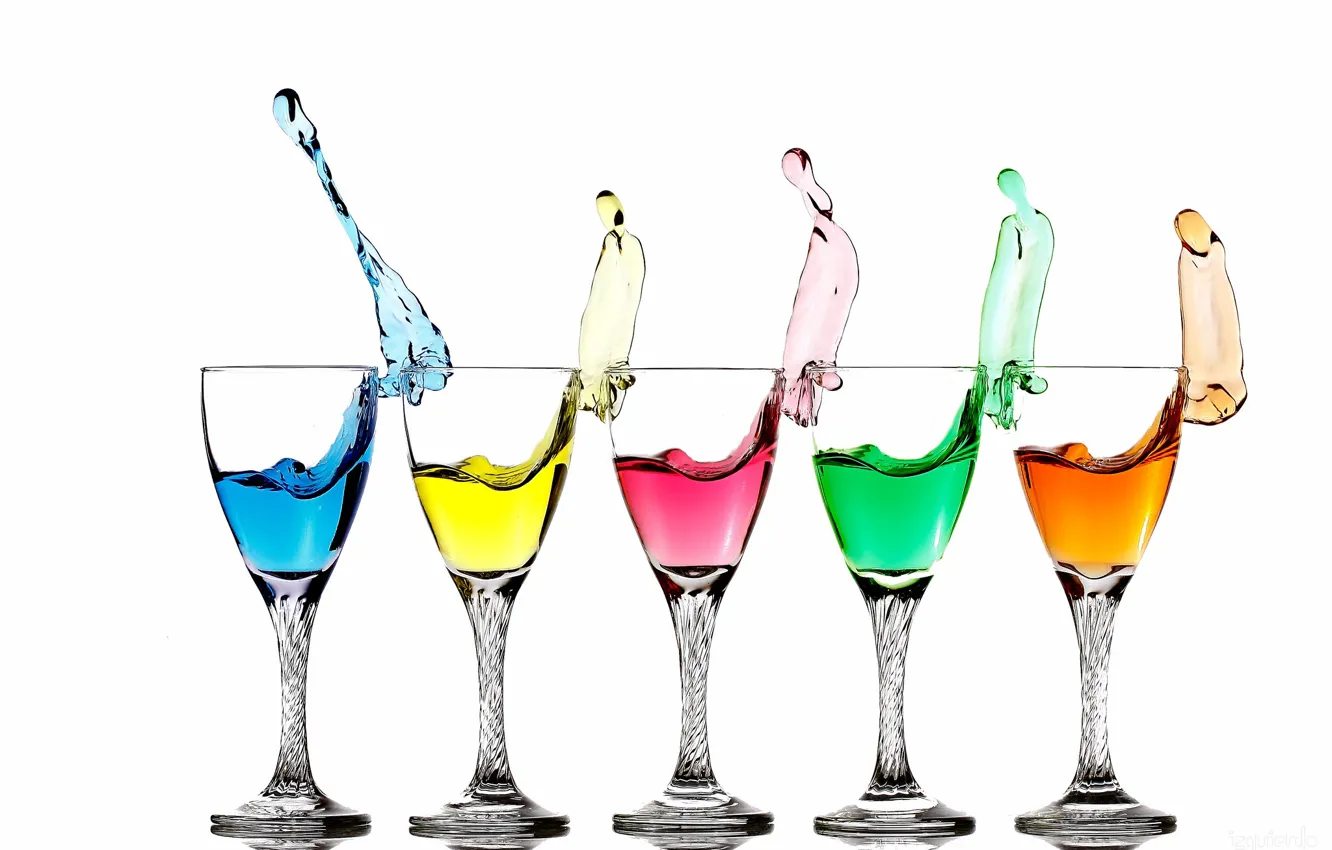 Photo wallpaper cocktail, white background, drink