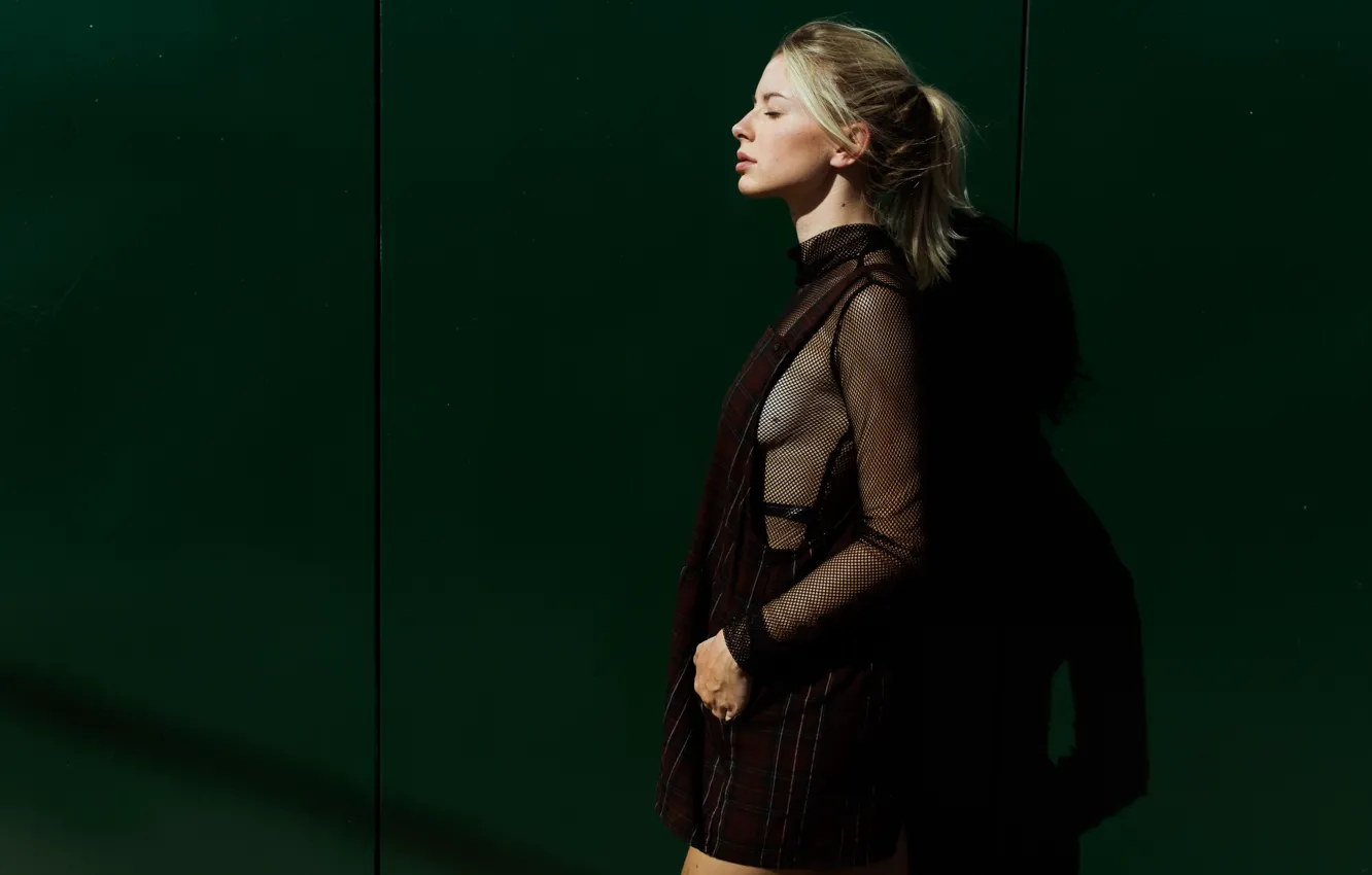 Photo wallpaper blonde, profile, mole
