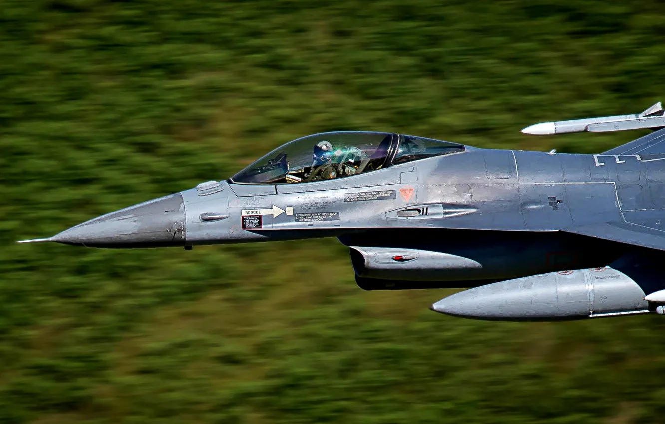 Photo wallpaper background, blur, fighter, cabin, pilot, the plane, F-16