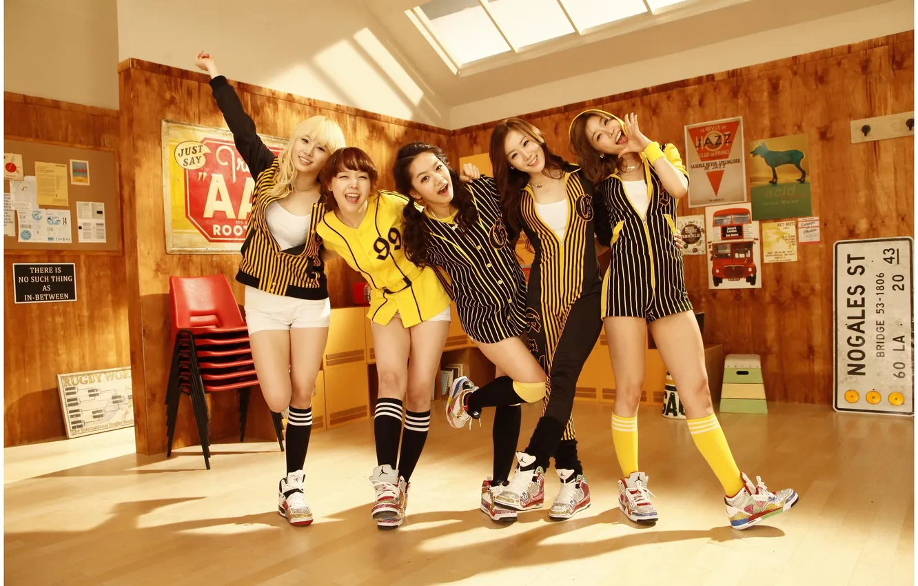 Photo wallpaper Music, girls, K Pop, Koreans