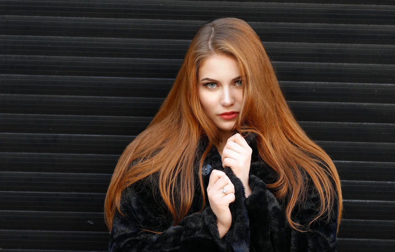 Photo wallpaper look, hair, coat, Mary