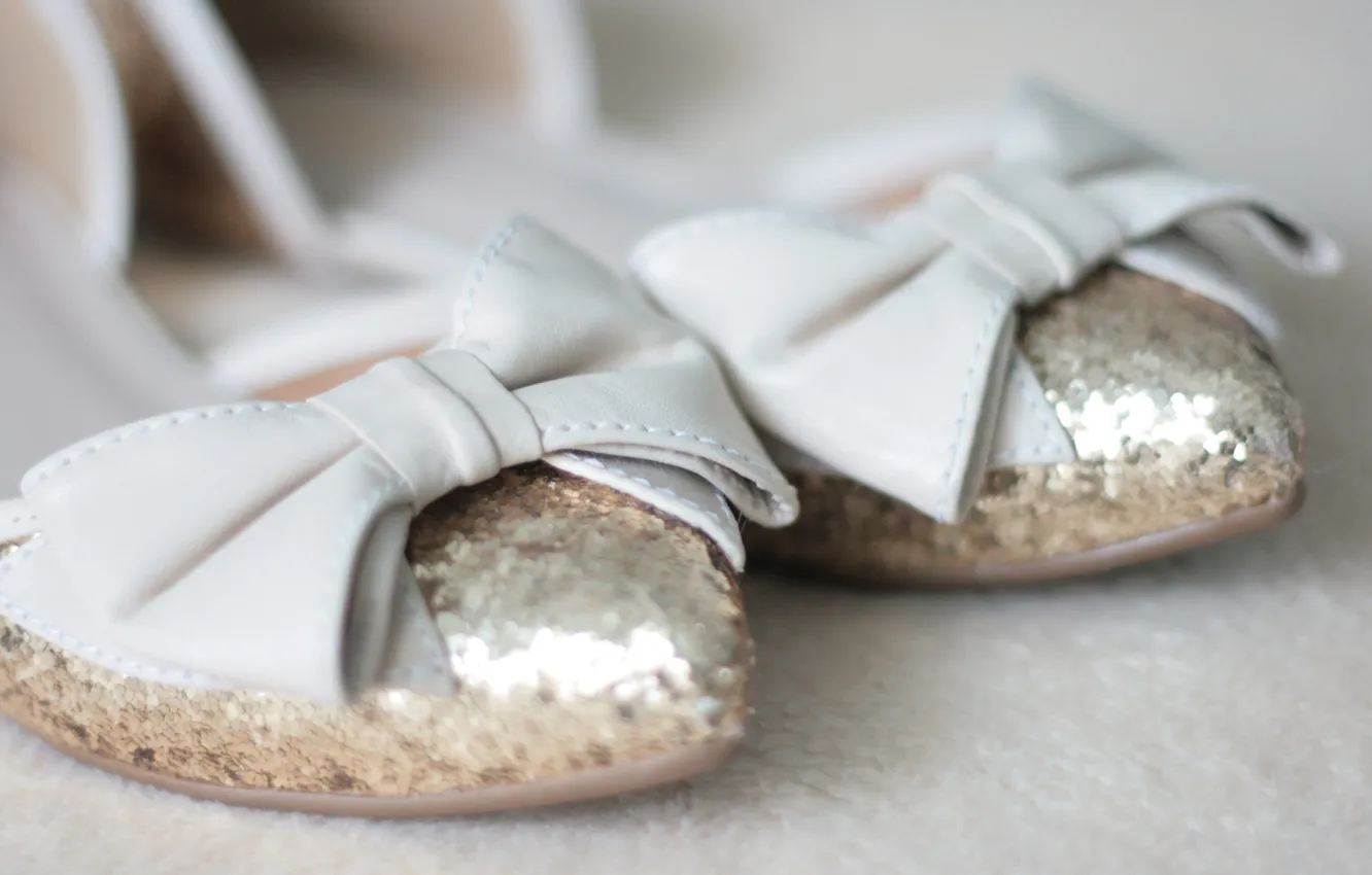 Photo wallpaper shoes, leather, bow, shoes, sequins