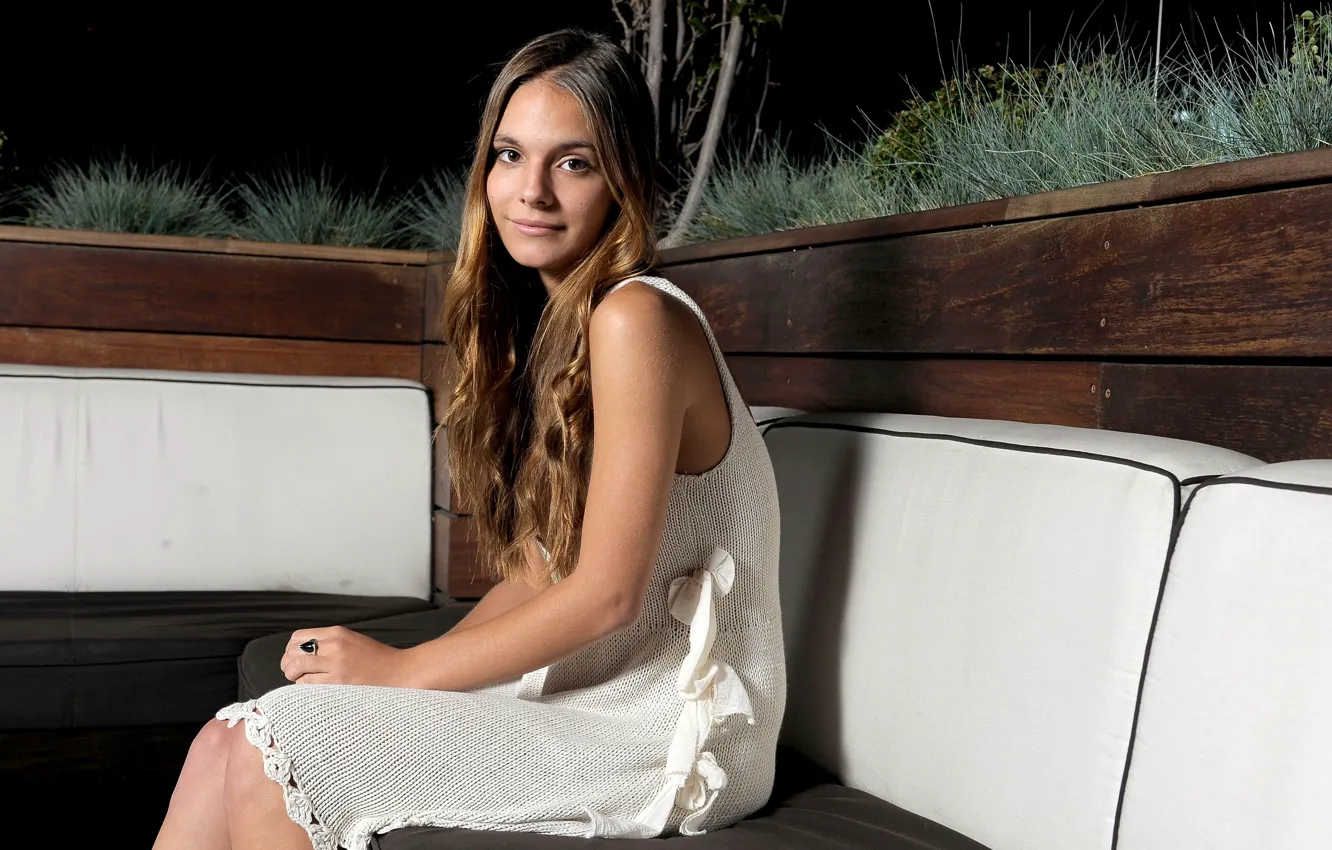 Photo wallpaper grass, look, night, sofa, actress, grass, sitting, night