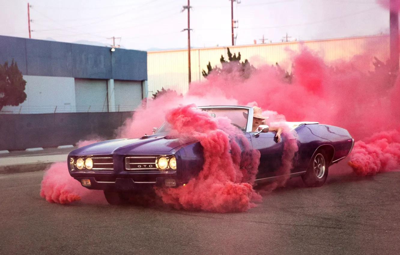 Photo wallpaper car, machine, auto, girl, fog, style, music, pink