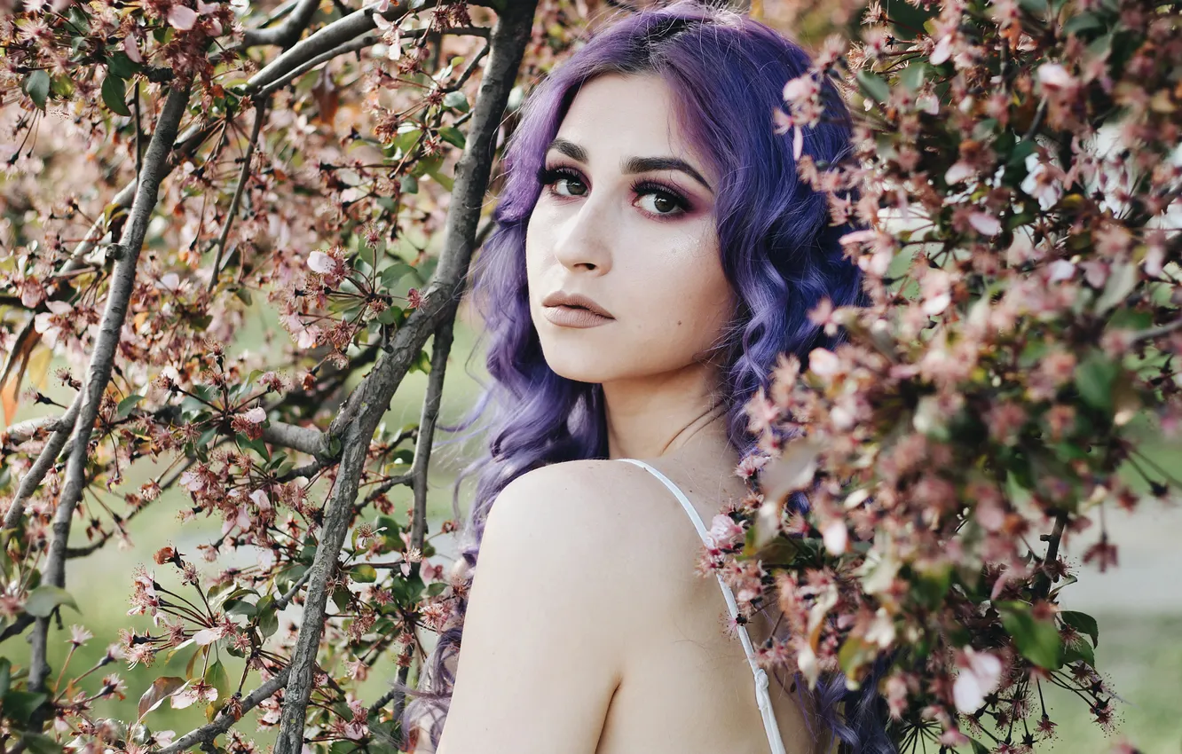 Photo wallpaper look, girl, nature, face, portrait
