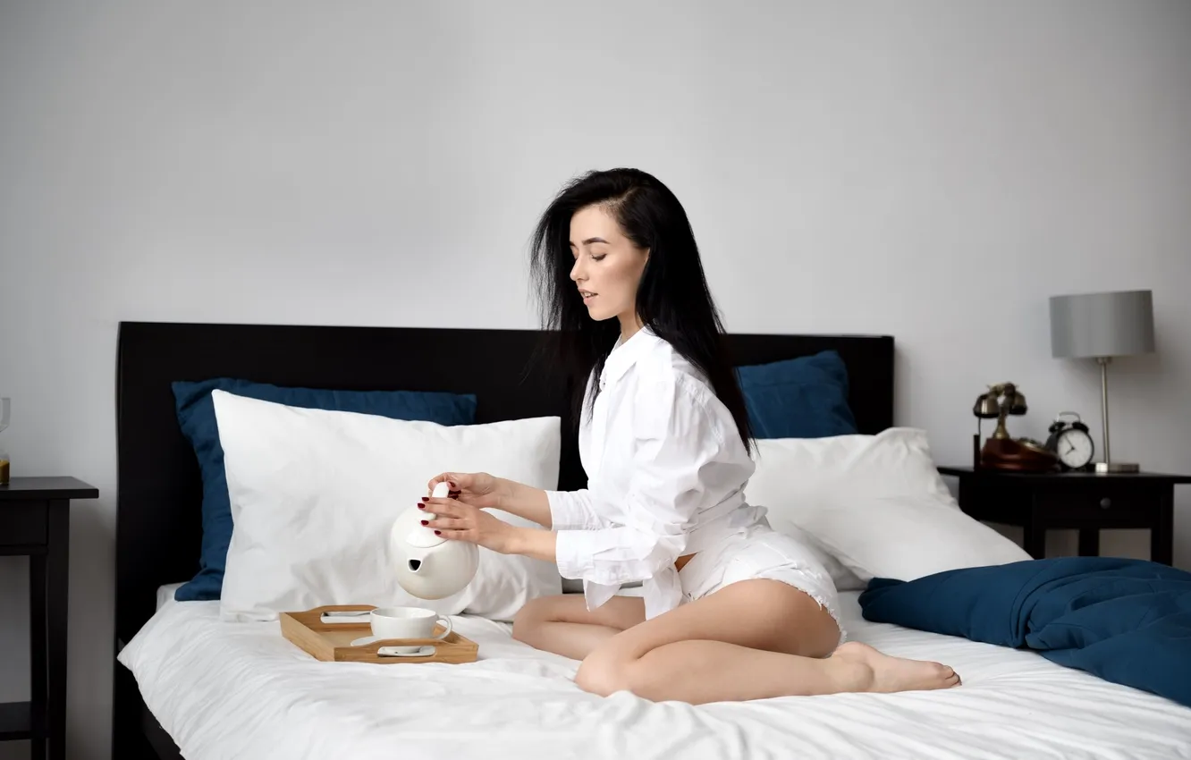 Photo wallpaper girl, sexy, Wallpaper, sweetheart, model, bright, shorts, makeup