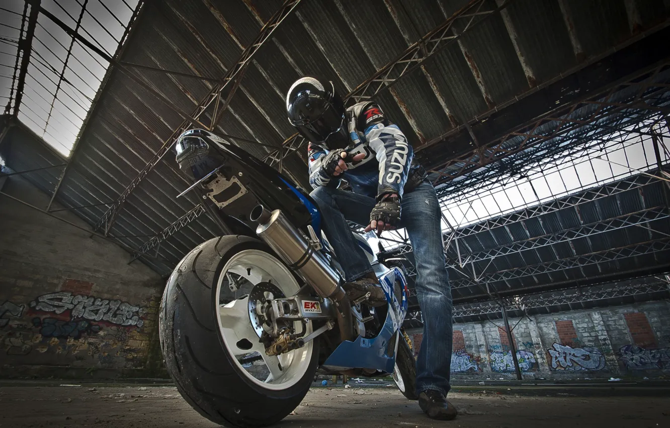 Photo wallpaper hangar, Suzuki, gsx-r