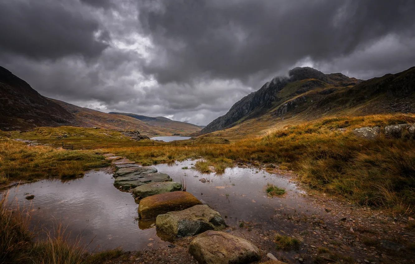 Photo wallpaper lake, mountains, Snowdonia, Wales, autumn, stones