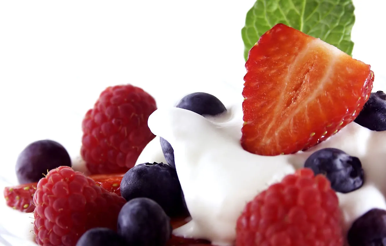 Photo wallpaper berries, raspberry, blueberries, strawberry, yogurt