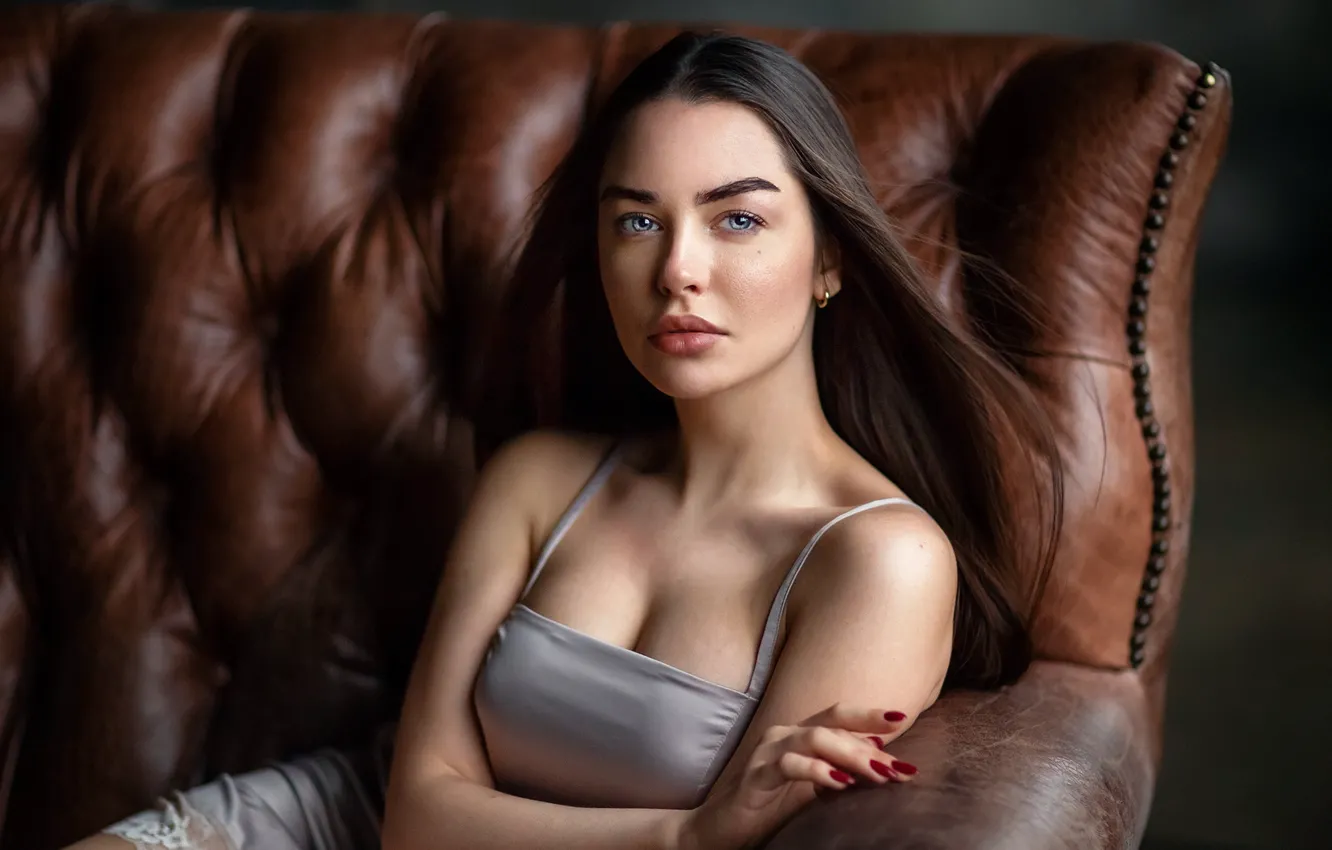 Photo wallpaper look, girl, face, pose, sofa, portrait, hands, long hair