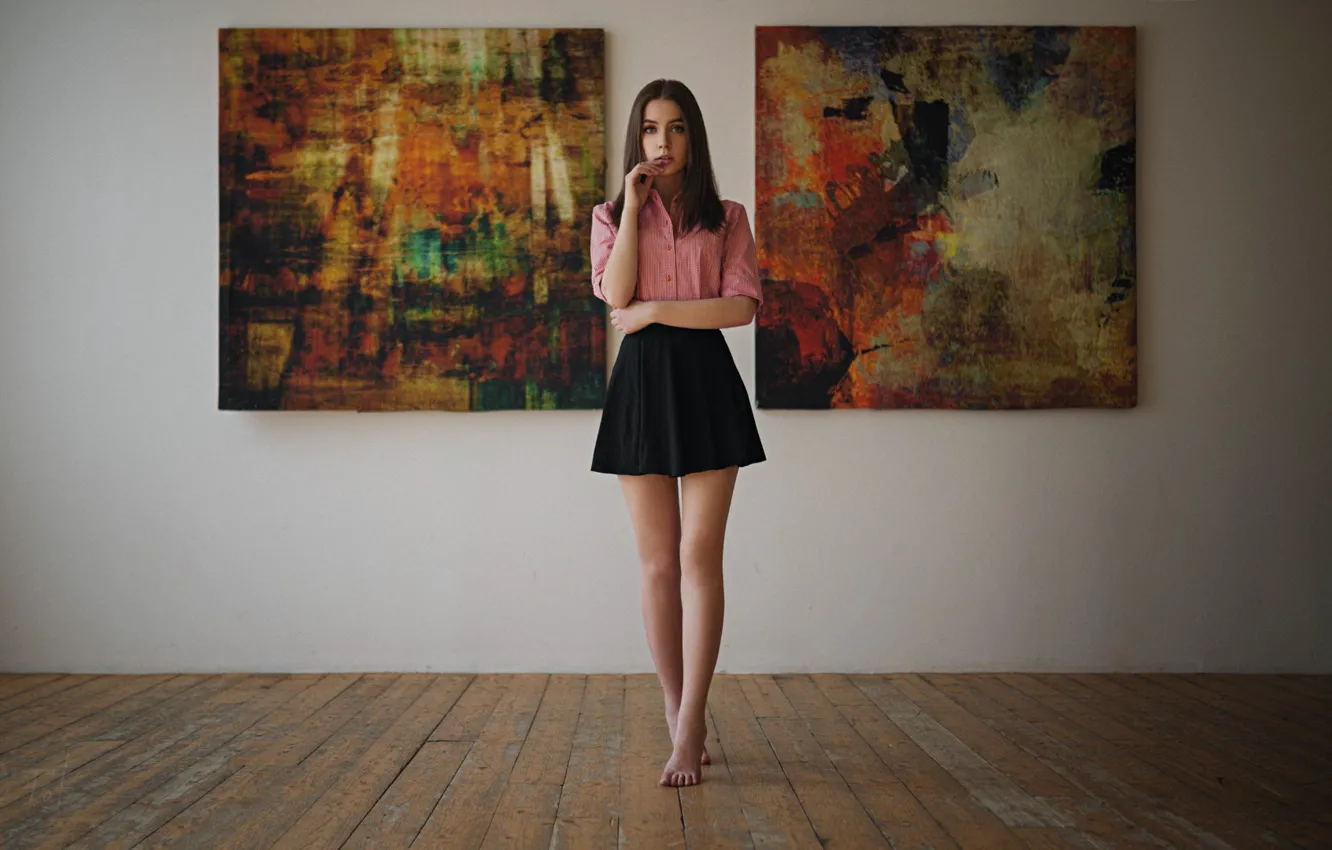 Photo wallpaper Girl, Photo, Look, Model, Girl, Pictures, Feet, Legs