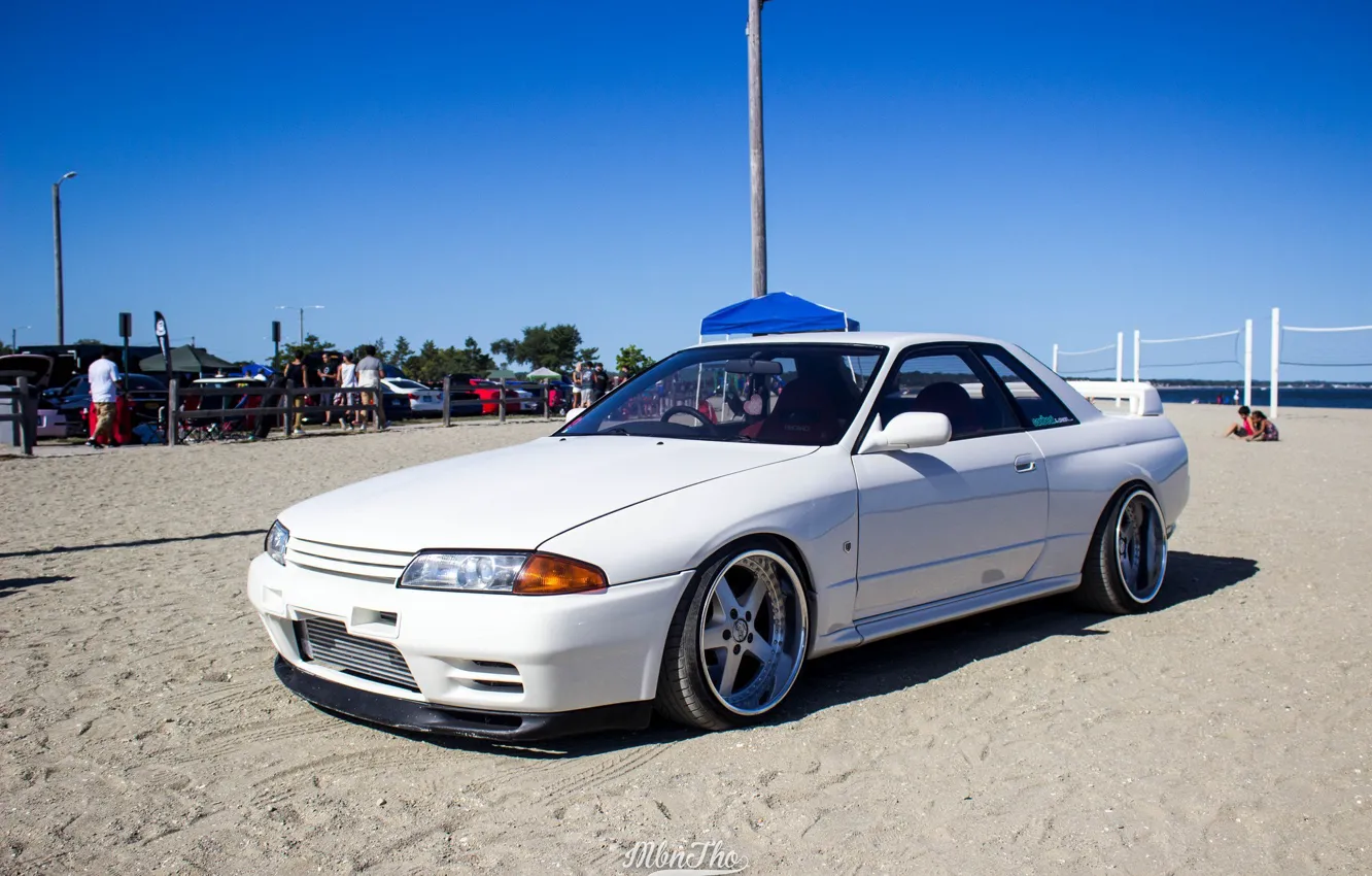 Photo wallpaper white, beach, nissan, turbo, white, wheels, skyline, japan