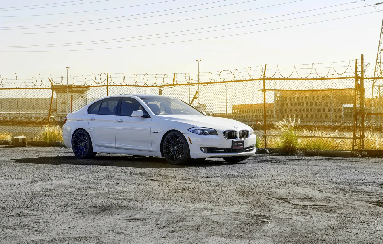 Photo wallpaper BMW, 535i, F10. white, XO Wheels