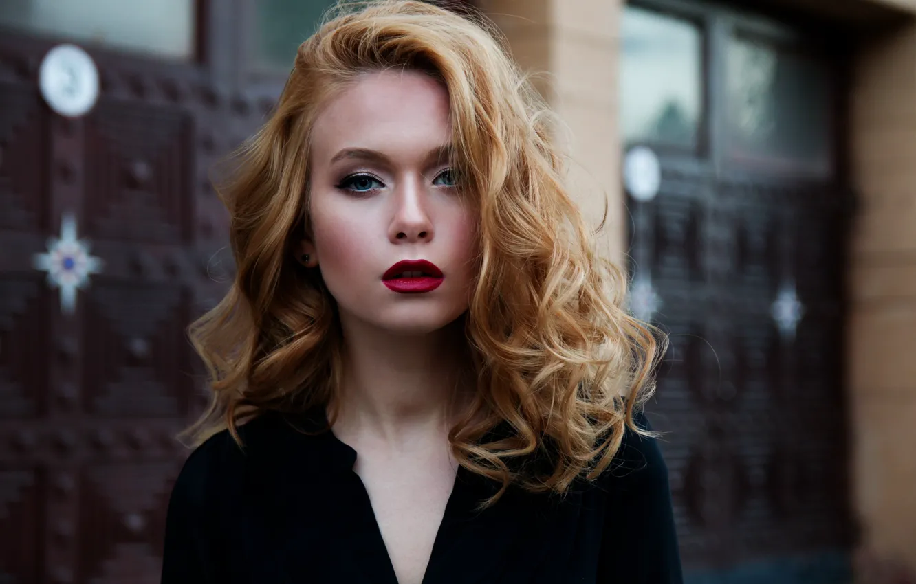 Photo wallpaper look, girl, portrait, redhead