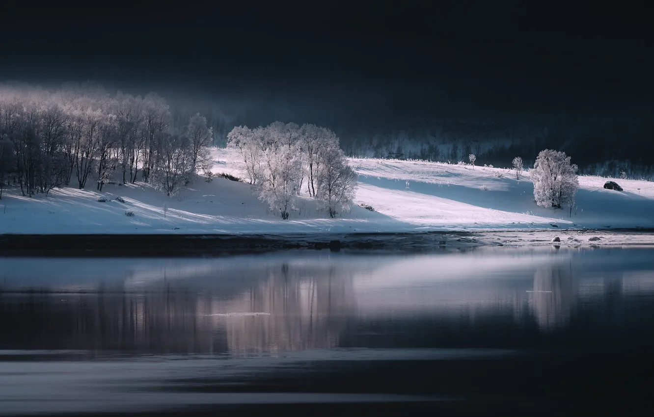 Photo wallpaper winter, shore, morning