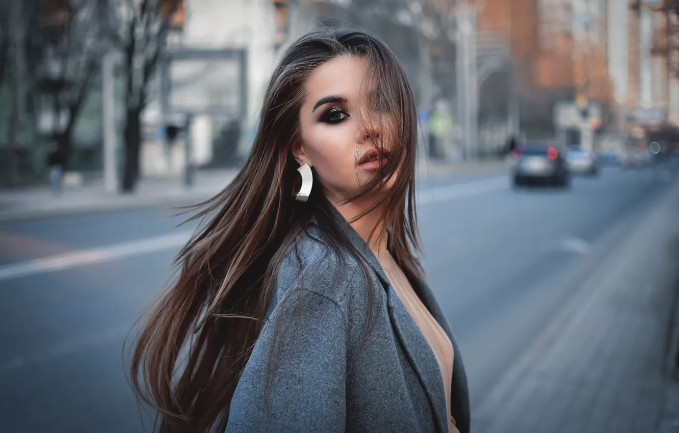 Photo wallpaper look, girl, face, pose, street, makeup, long hair, Anastasia Mazzei (Don)