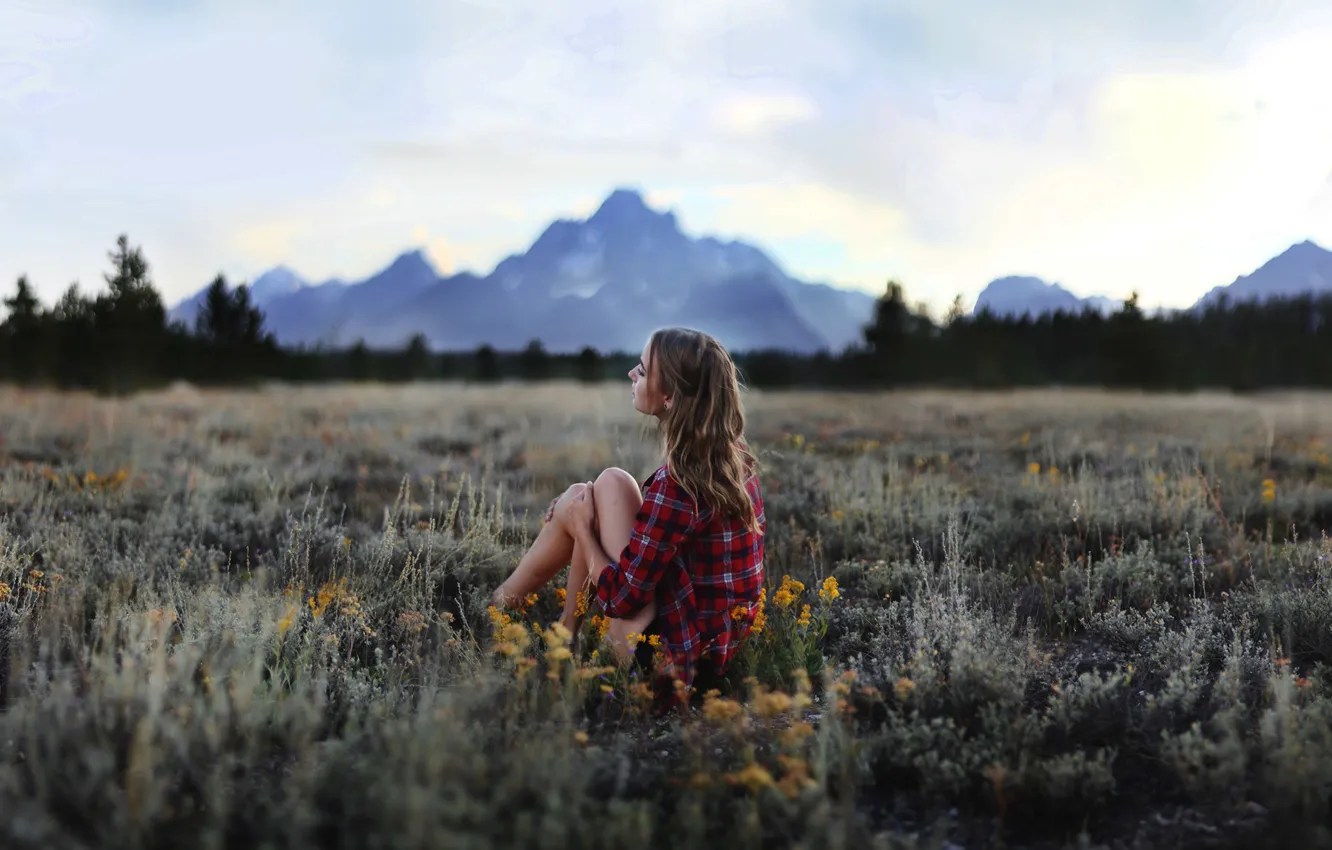 Photo wallpaper field, summer, girl, mountains, sitting
