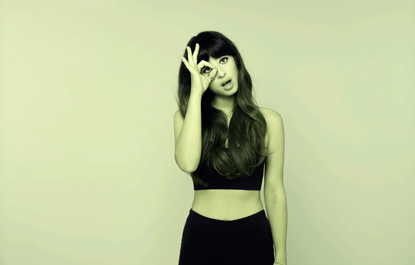 Photo wallpaper ass, electronics, foxes, British singer, Louisa Rose Allen, Synth-pop