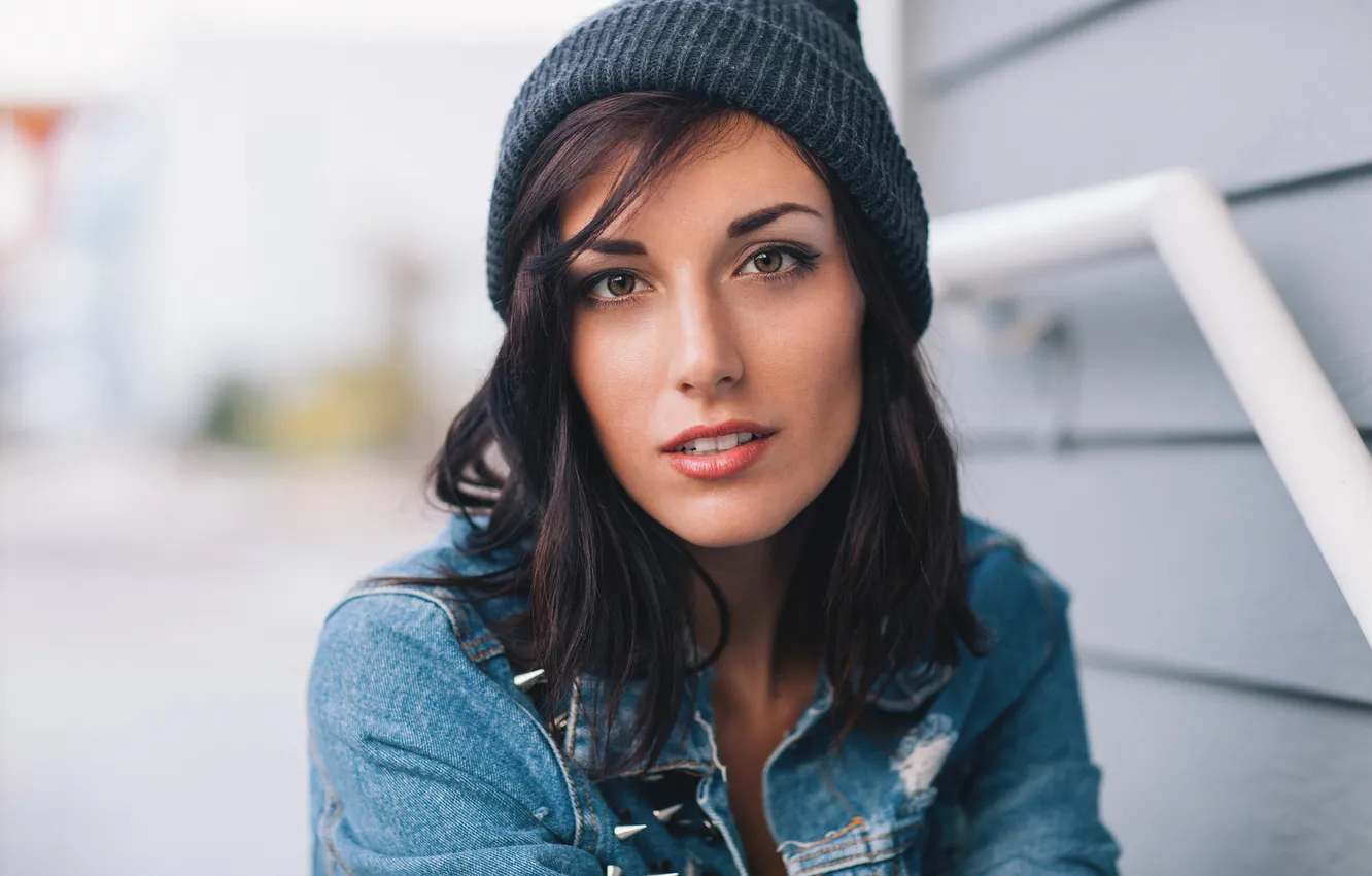 Photo wallpaper girl, hat, brunette