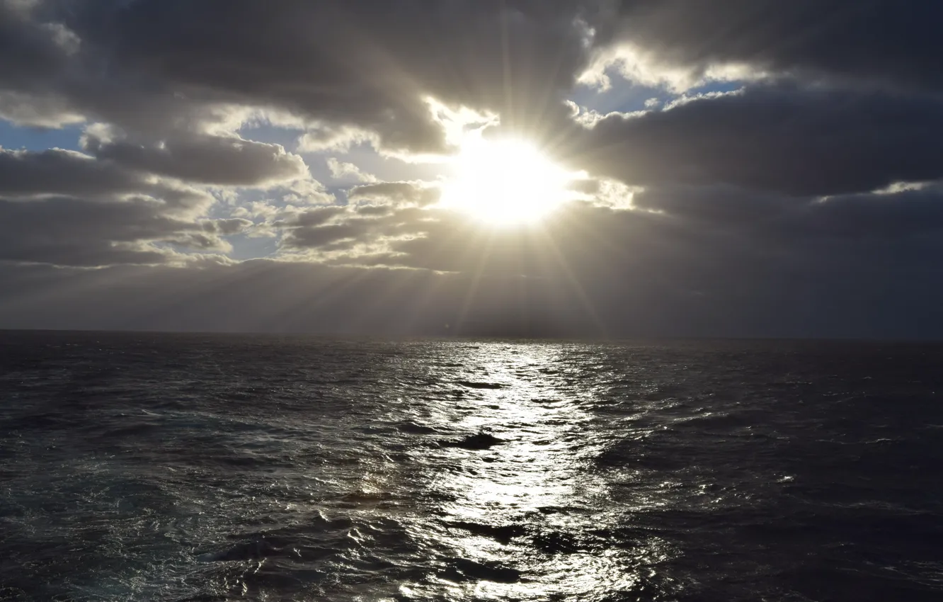 Photo wallpaper sea, clouds, the ocean