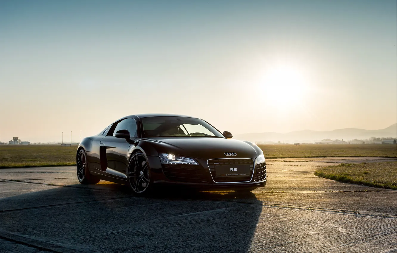 Блэк 8. Audi r8 Black 4k. Audi r8 Black badge. Черный обои Audi r8. Audi r8 обои 4k черный.