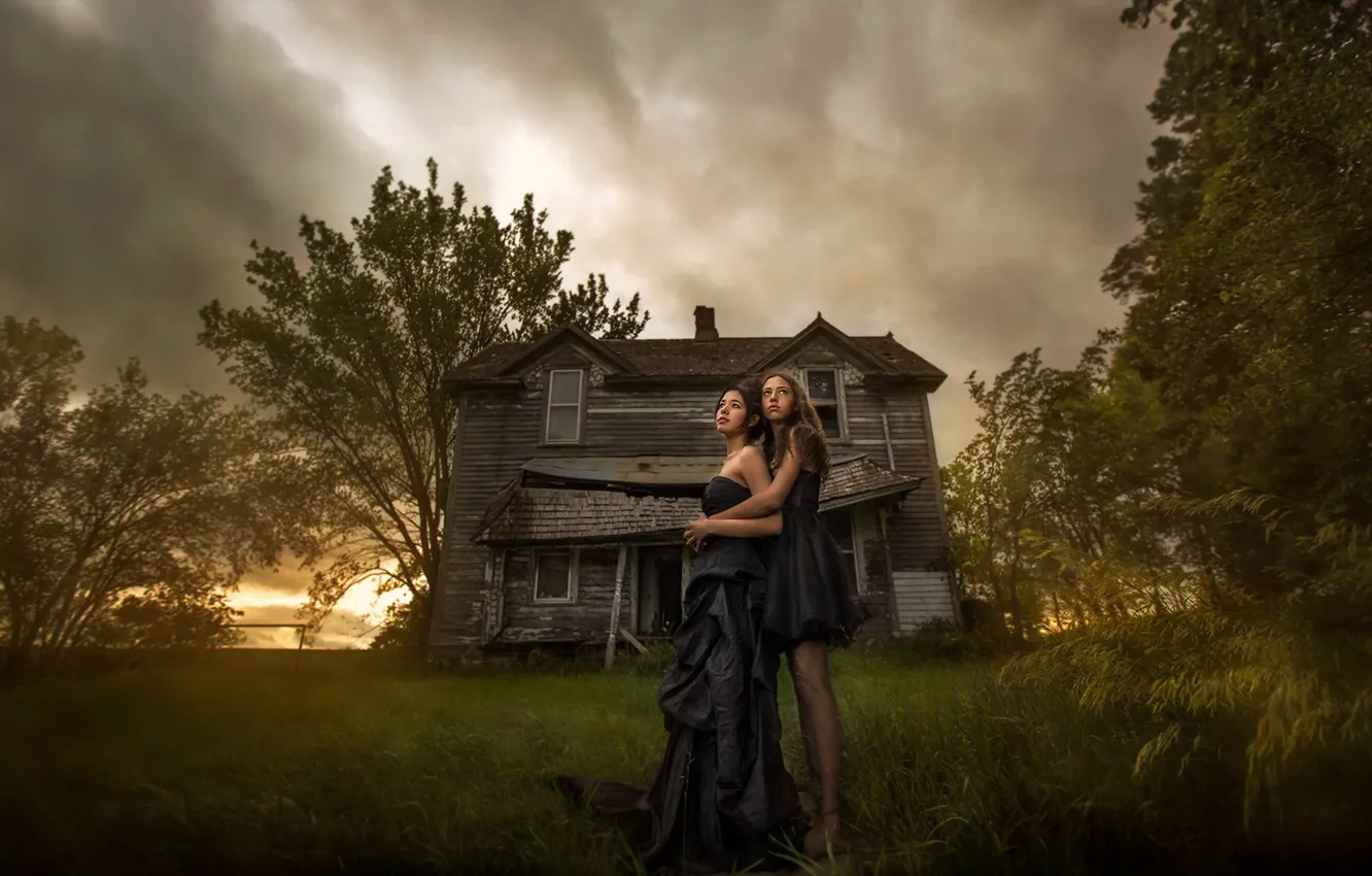 Photo wallpaper girl, sunset, home