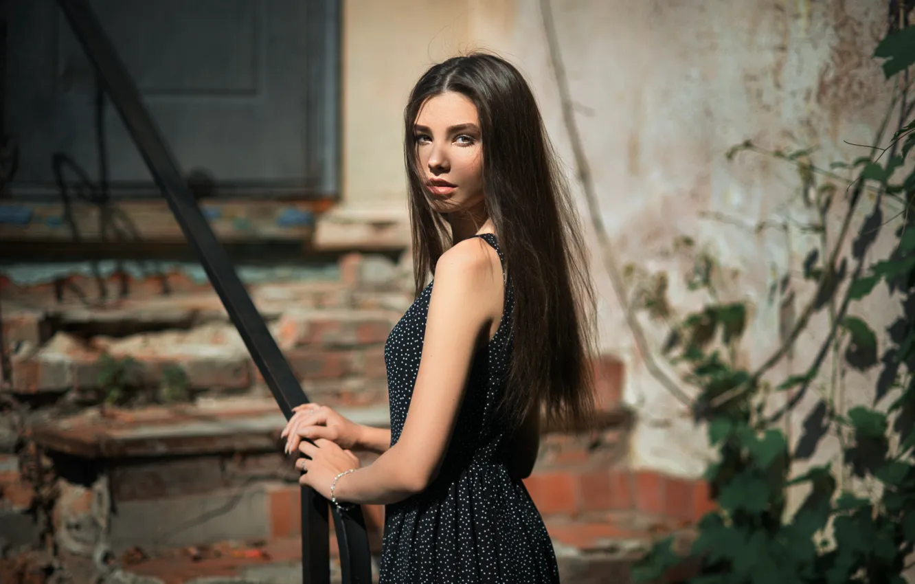 Photo wallpaper look, girl, dress, brunette, ladder, Cherepko Paul