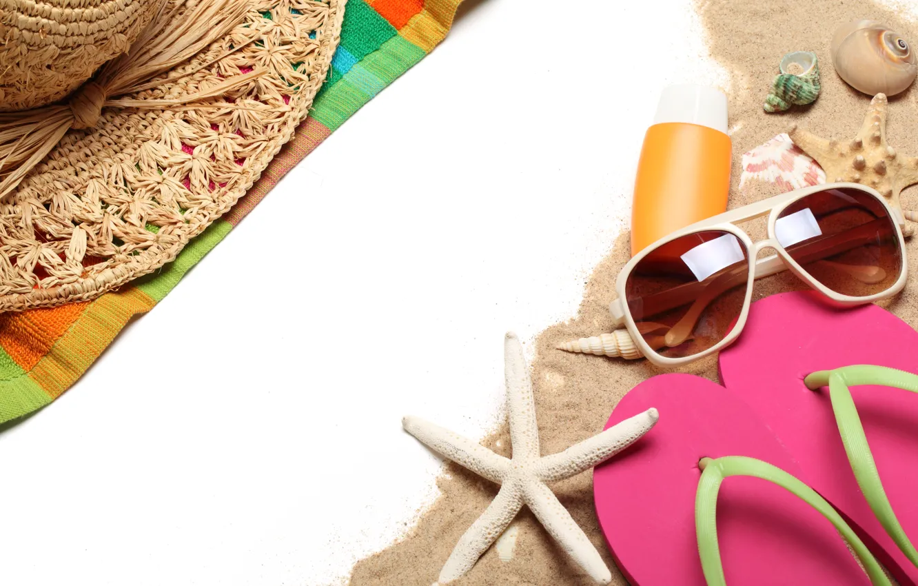 Photo wallpaper sea, beach, summer, stay, hat, glasses, shell, summer