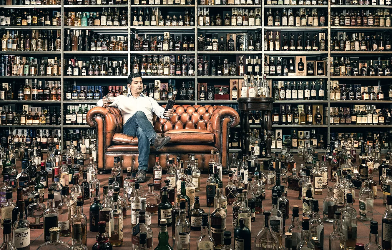 Photo wallpaper alcohol, male, bottle, taster