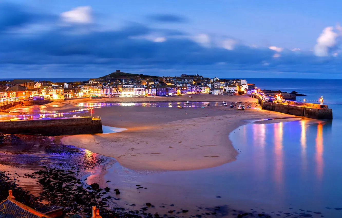 Photo wallpaper sea, lights, England, home, Bay, the evening, tide, town