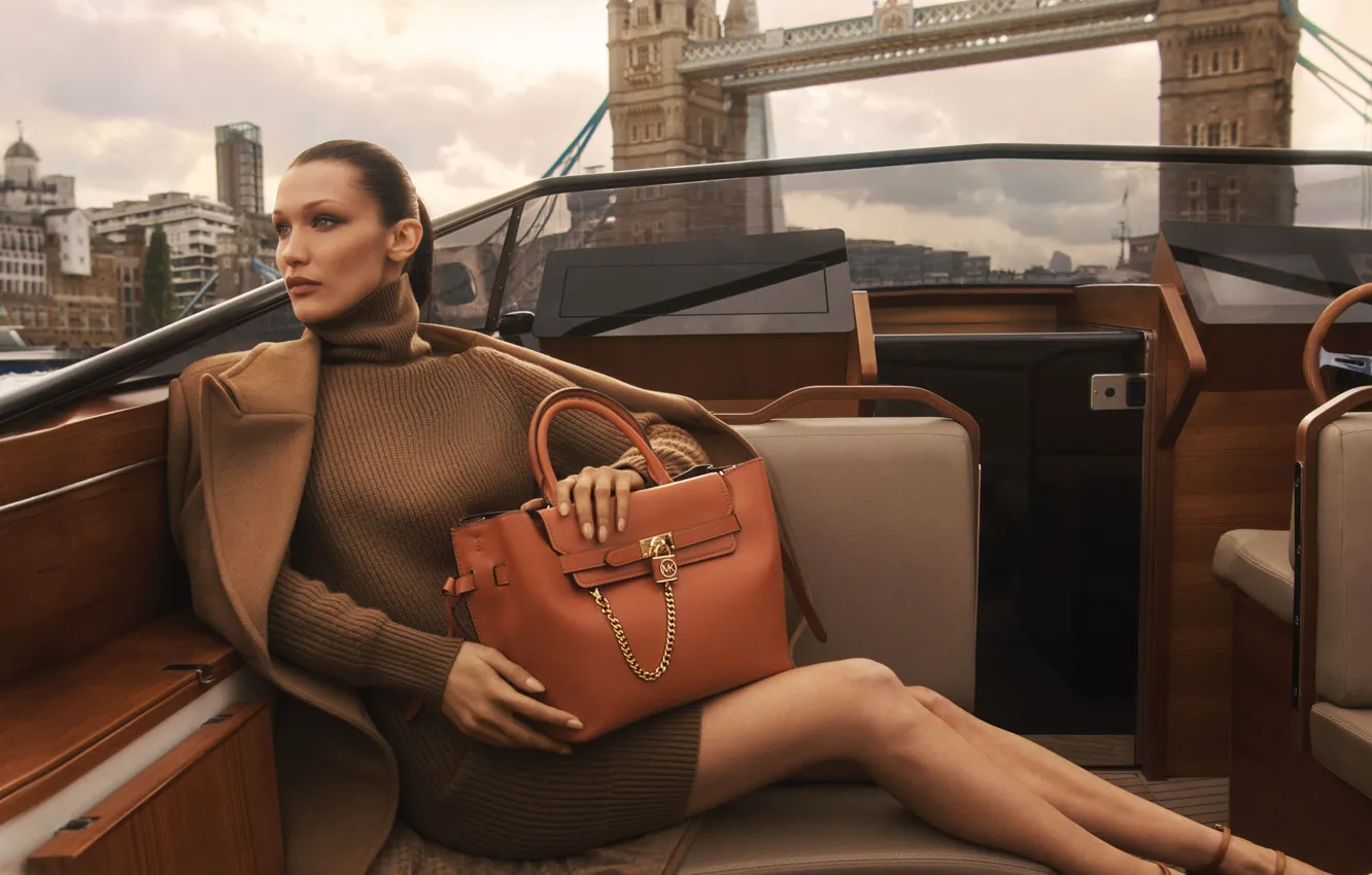 Photo wallpaper girl, boat, handbag, Bella Hadid, Bella Hadid, 2022, Michael Kors, Michael Kors