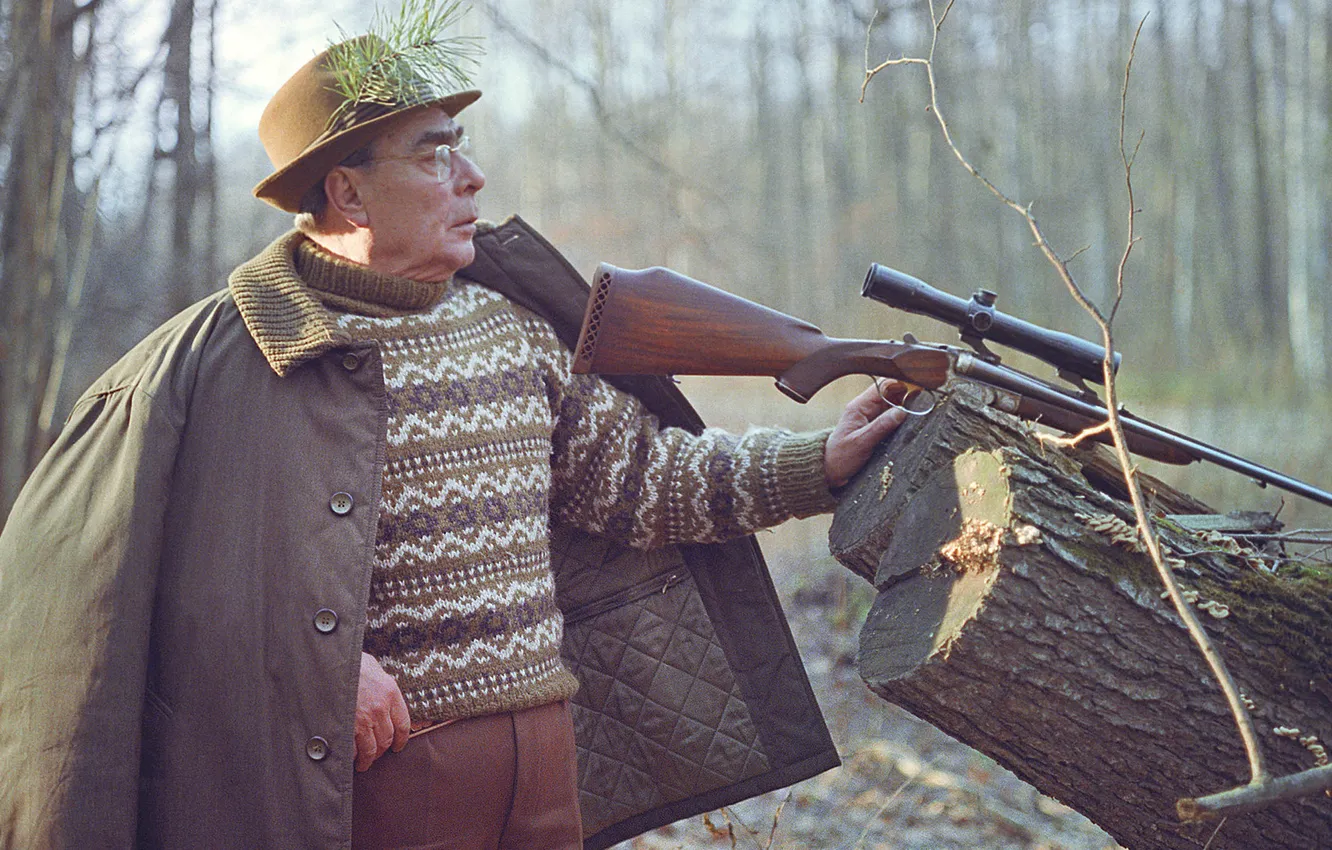 Photo wallpaper hunter, politician, Brezhnev, Leonid, Ilyich, Central Committee of the CPSU, General Secretary